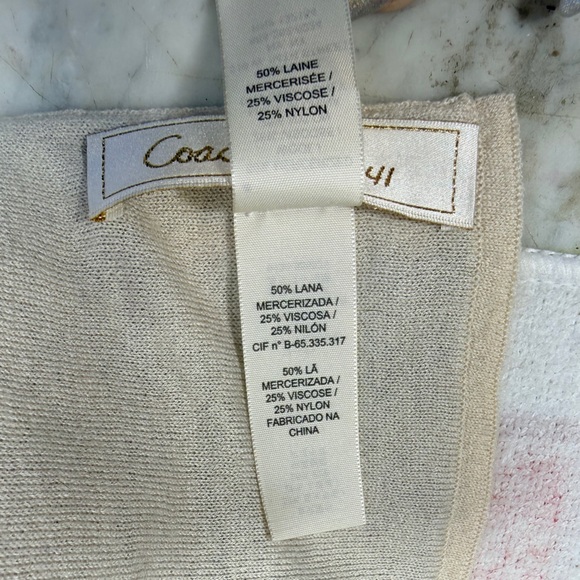 Coach Poppy Graffiti Heart scarf - Picture 6 of 7